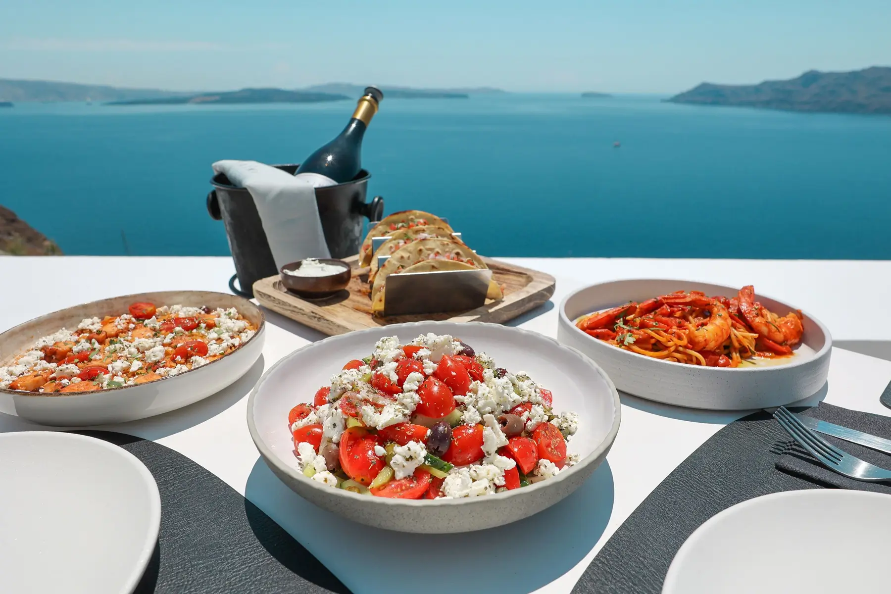 Lunch-Hero-Section.webp